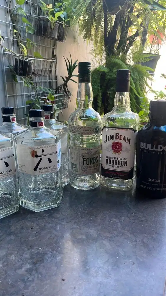 BOTOL MINUMAN KOSONG