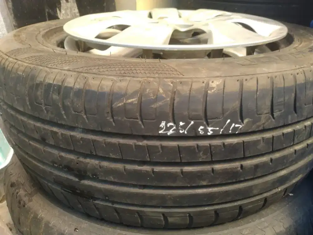 Ban Acelera 225 55 17