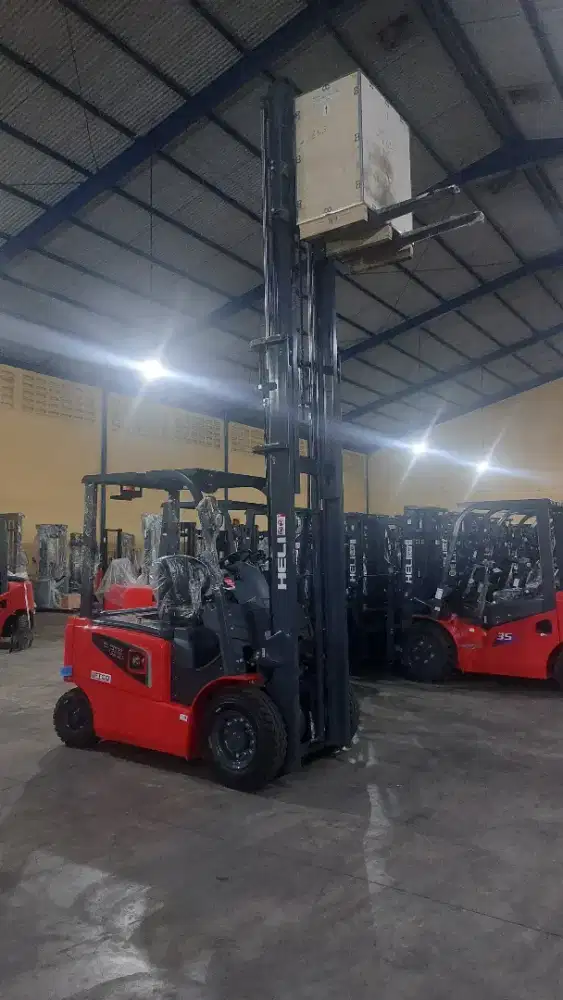 Forklift elektrik Lithium-ion murah Kapasitas 2,5 ton di sidoarjo