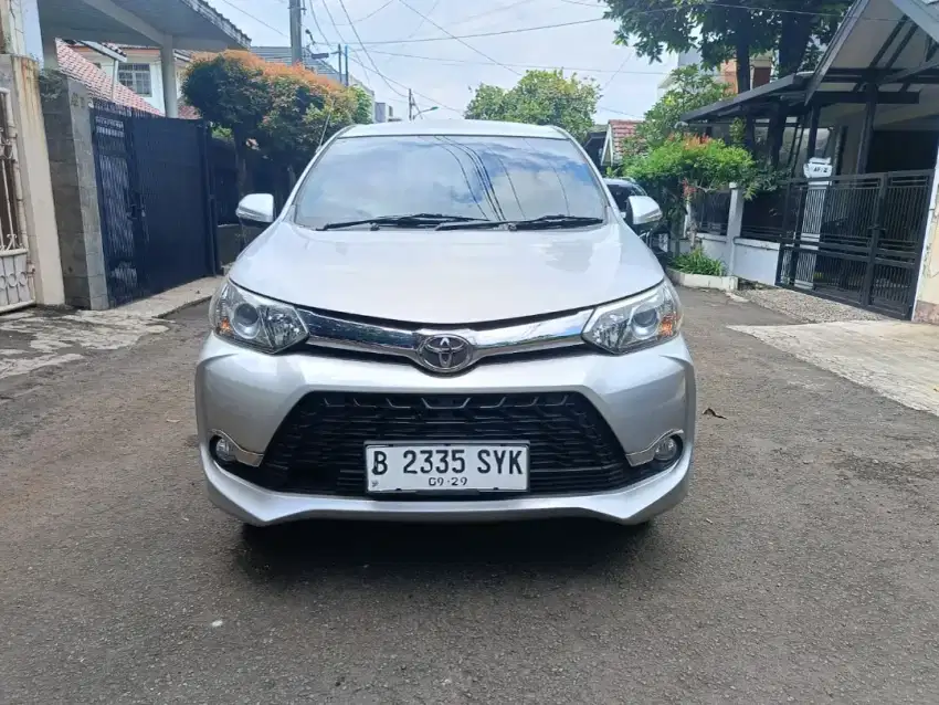 Veloz 1.5 AT 2018 Silver DP 8jt Cash Atau Kredit Terbaik SeOLX!