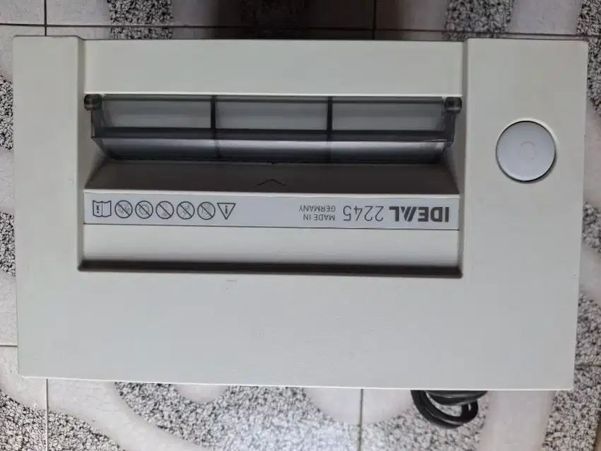 Mesin penghancur kertas IDEAL 2245SC Made in Germany eks display toko