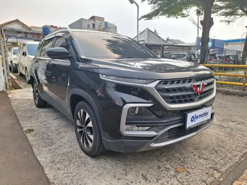 [OLX Mobbi] Wuling Almaz 1.5 Smart Enjoy 6 7-Seater MT 2021 8HK