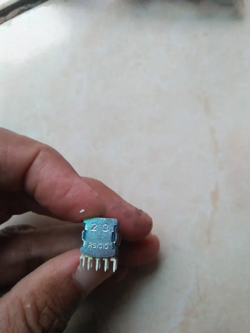 switch on off bisa buat ganti on off ampli mini marshal ms 2