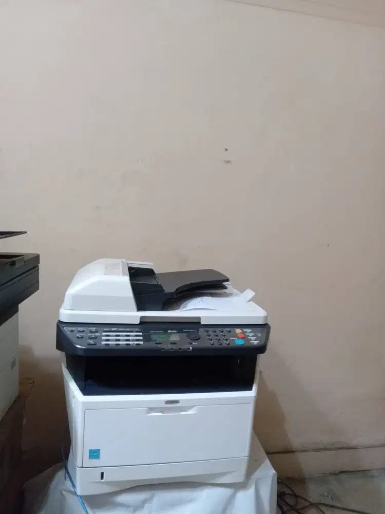 MESIN PRINT, FOTOKOPI & SCAN KERTAS F4