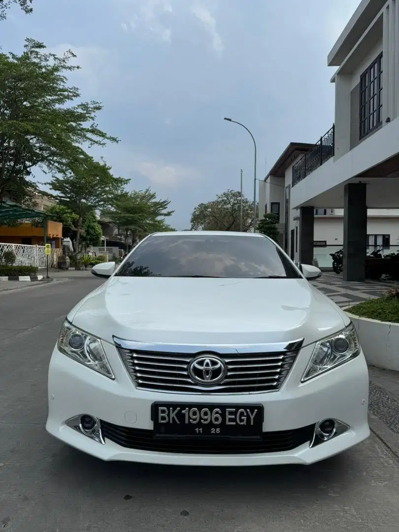 Toyota Camry 2.5 V 2013 A/T