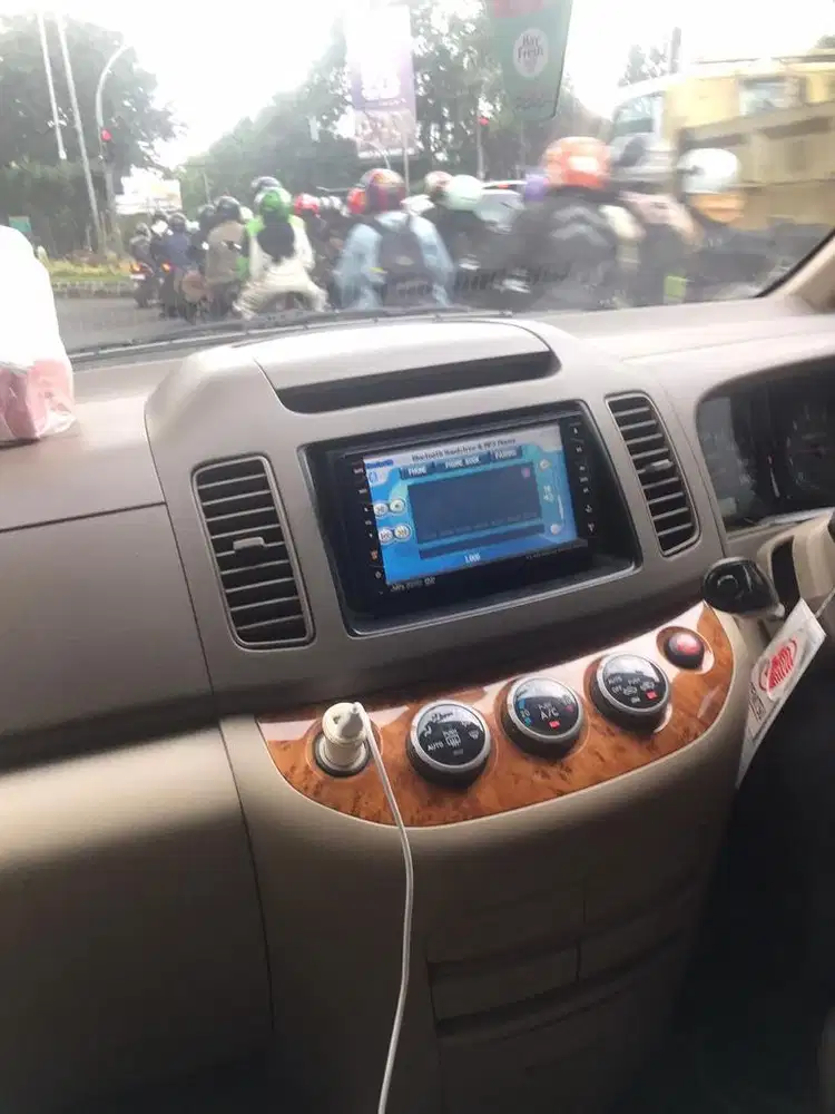 Nissan Serena 2010 Bensin