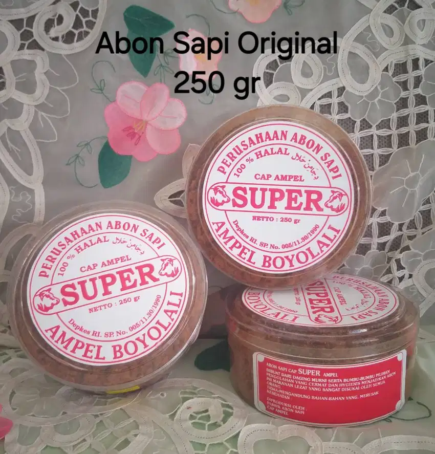 Toko Alice Menjual Aneka Makanan Kering