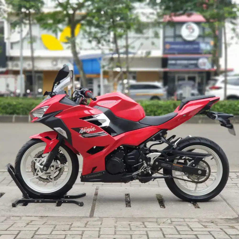 KAWASAKI NEW NINJA 250 FI MERAH 2021 LOW KM PAJAK ON
