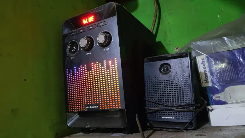 Speaker aktif Simbada bloetut