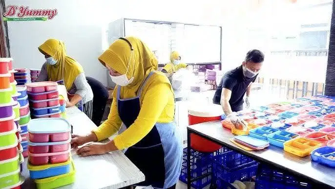 Lowongan kerja part time untuk wanita, packing makanan catering
