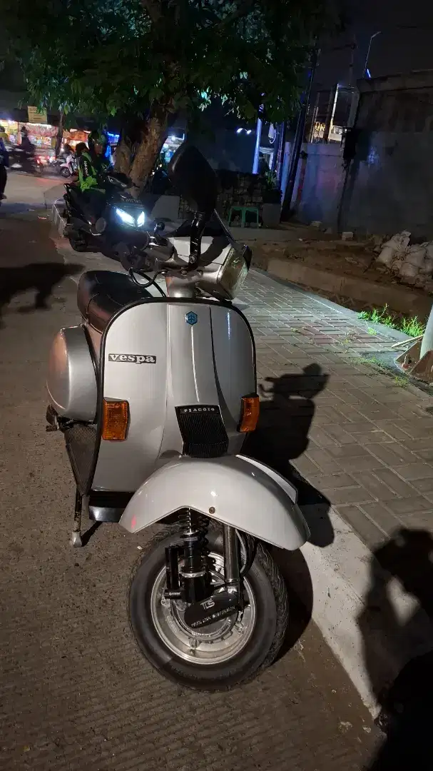 Vespa excel elegant 98