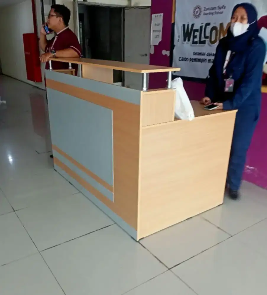 Open order meja kasir modern minimalis leter L