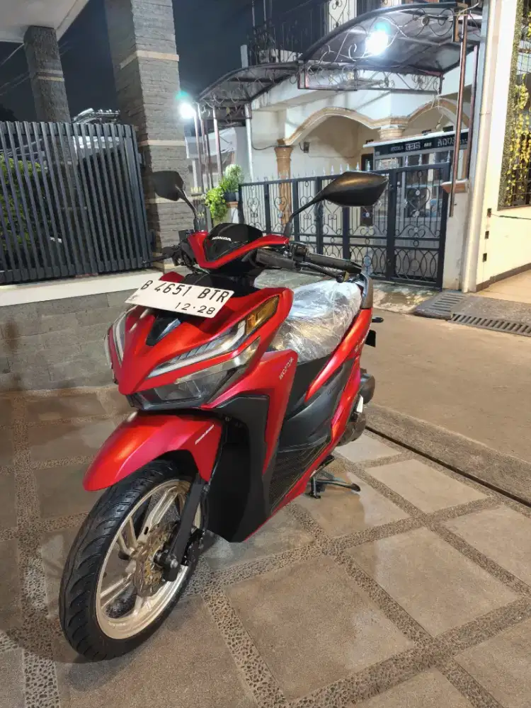 Bissmillah dijual motor Honda Vario LED new 150cc 2018 istimewa