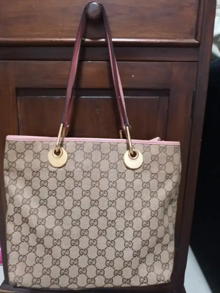 Dijual tas gucci wanita authen