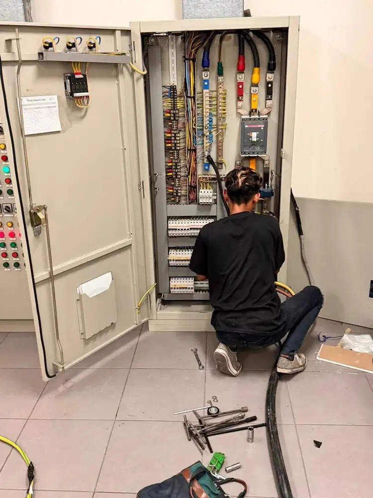 Tukang Listrik Panggilan