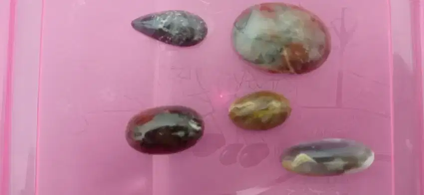 Batu cincin panca warna