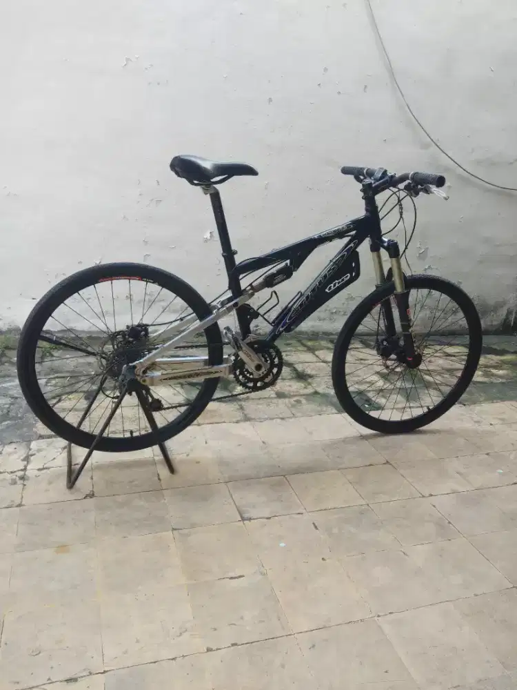 Sepeda MTB Titus