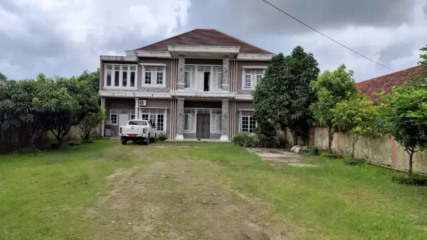 Dijual Rumah  2 lantai dijalan Tegal Binangun