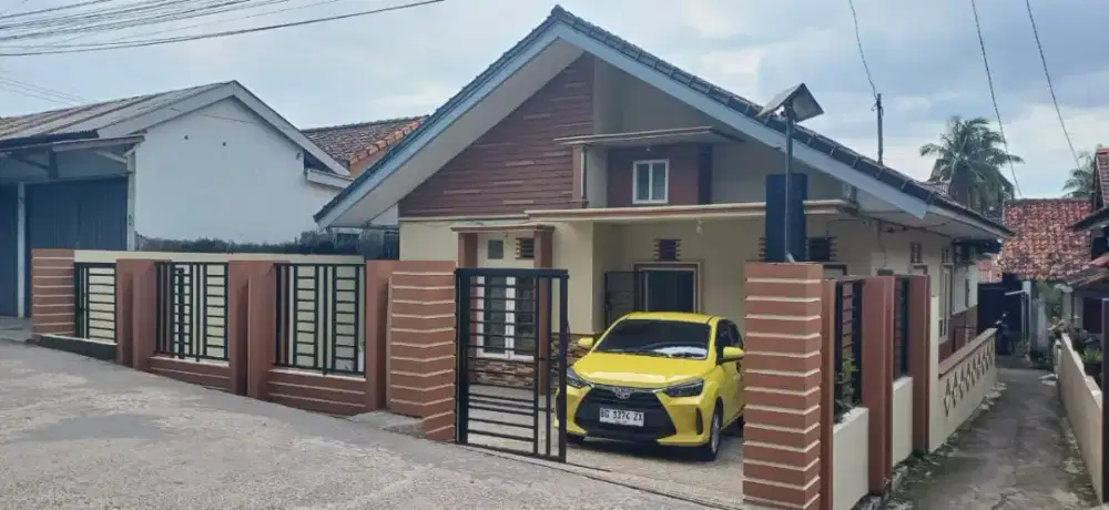 Dijual Rumah full Furnish jalan letnan Murod Talang ratu Palembang