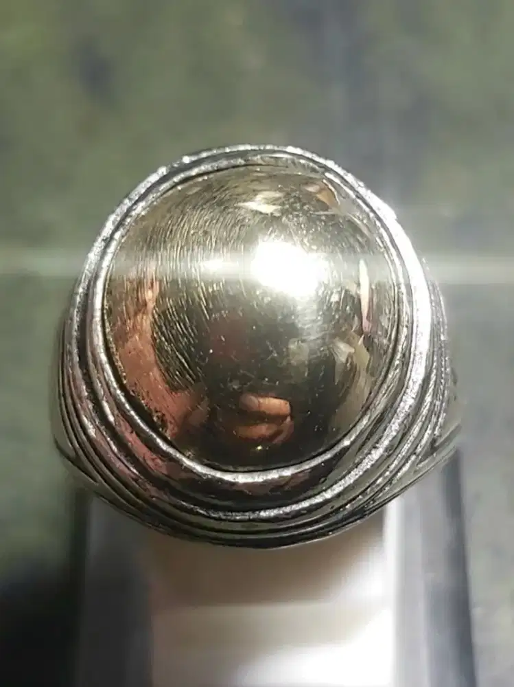 Besi Kursani
- Ring Alpaka 8