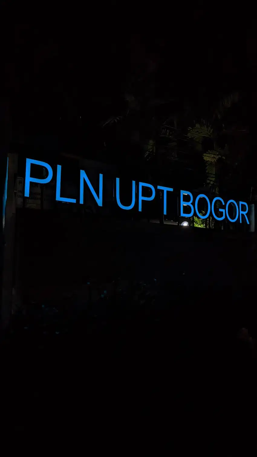 Huruf timbul | papan nama | neon box | reklame | akrilik murah