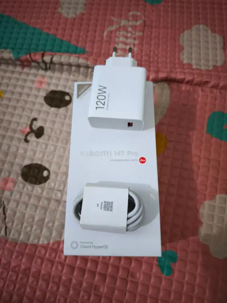 charger 120w bawaan xiaomi 14T pro