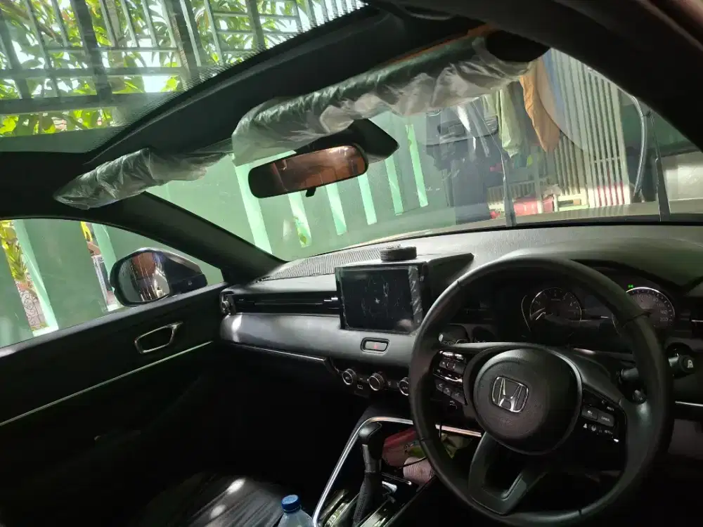 HRV SE 2023 KM 10.000,Like New Pajak 2026 sand khaki two tone