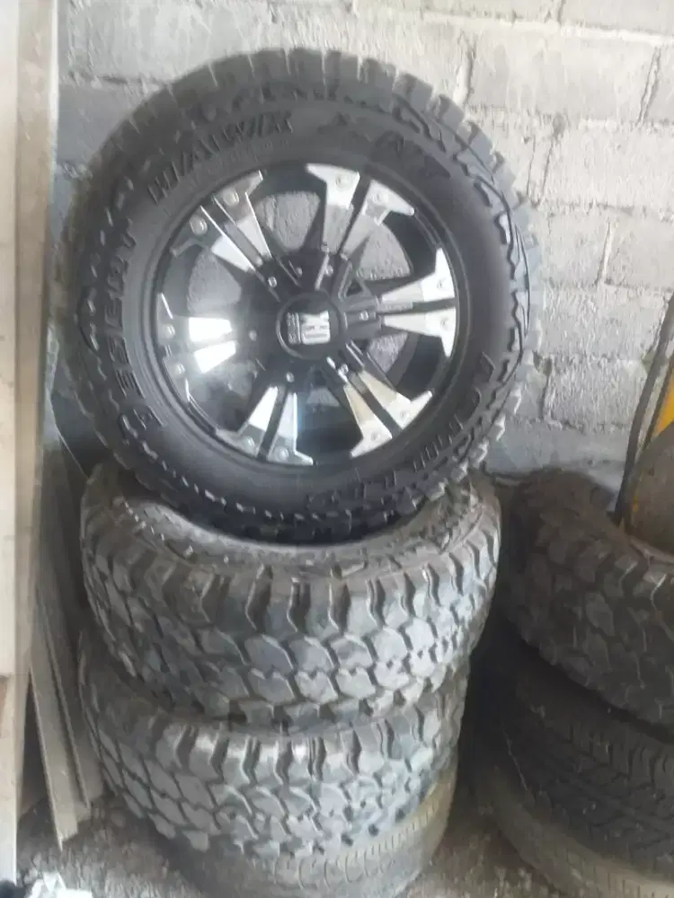 FOR SALE !!! Velg XD series R17, Fortuner/Pajero sport