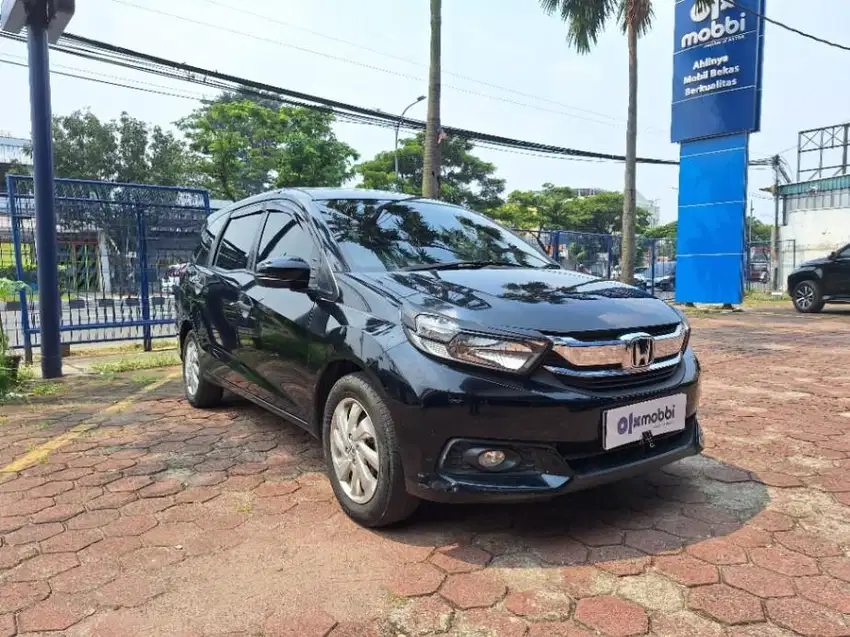 [OLX Mobbi] Honda Mobilio Hitam 1.5 E Bensin-AT 2017 UME