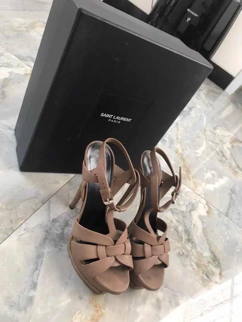 Preloved Saint laurent paris brown
