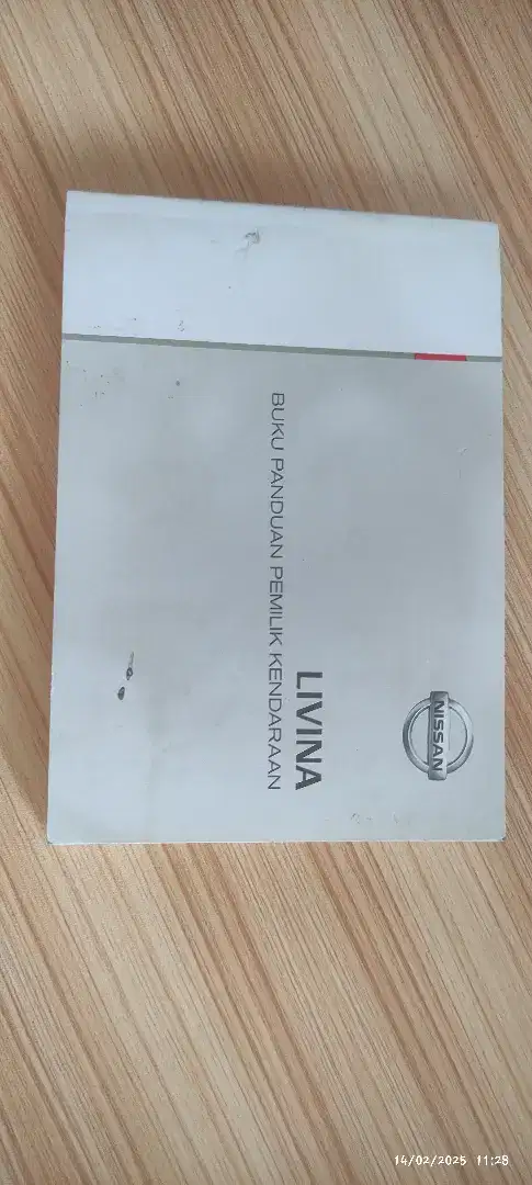 Buku manual Nissan grand Livina 2011