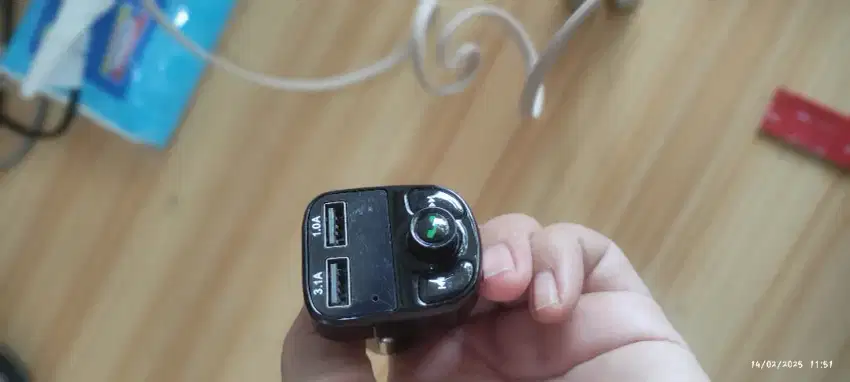 Bluetooth FM transmiter