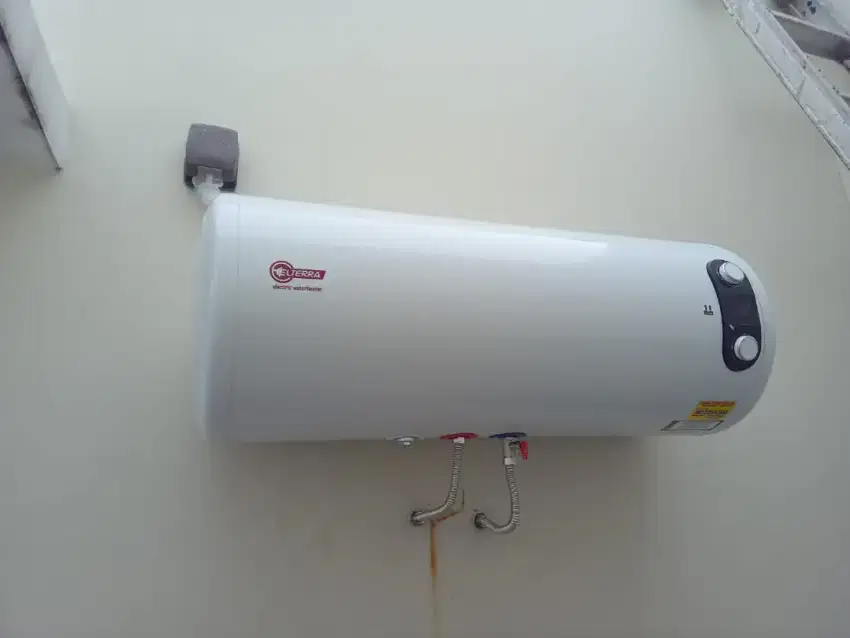 Water Heater listrik kapasitas 100 liter