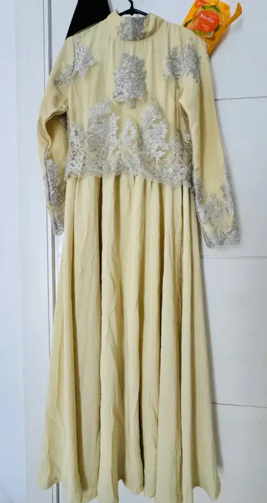 Gaun cantik dgn warna unik