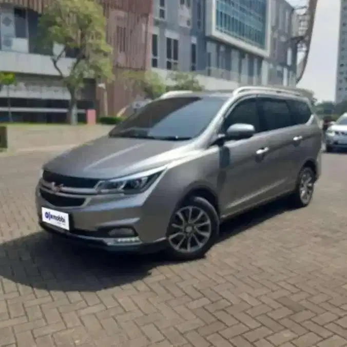 [OLXMOBBI] Wuling Cortez 1.5 LT Lux Plus Bensin-AT 2022 JSFSKS