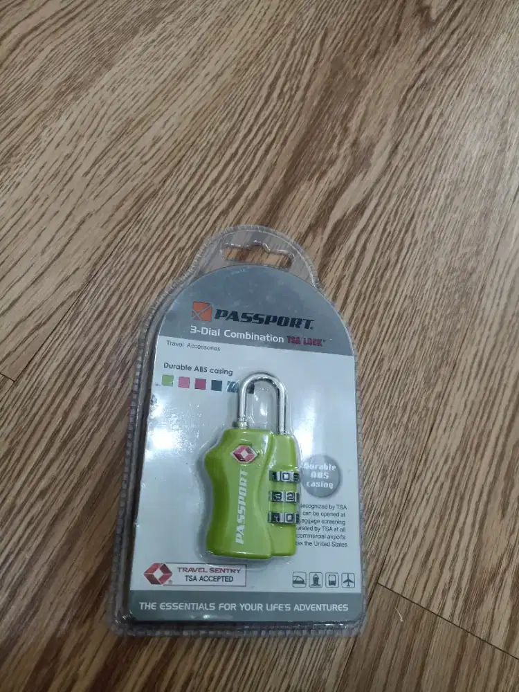 Passport Gembok Travel Kombinasi Angka Masih Baru