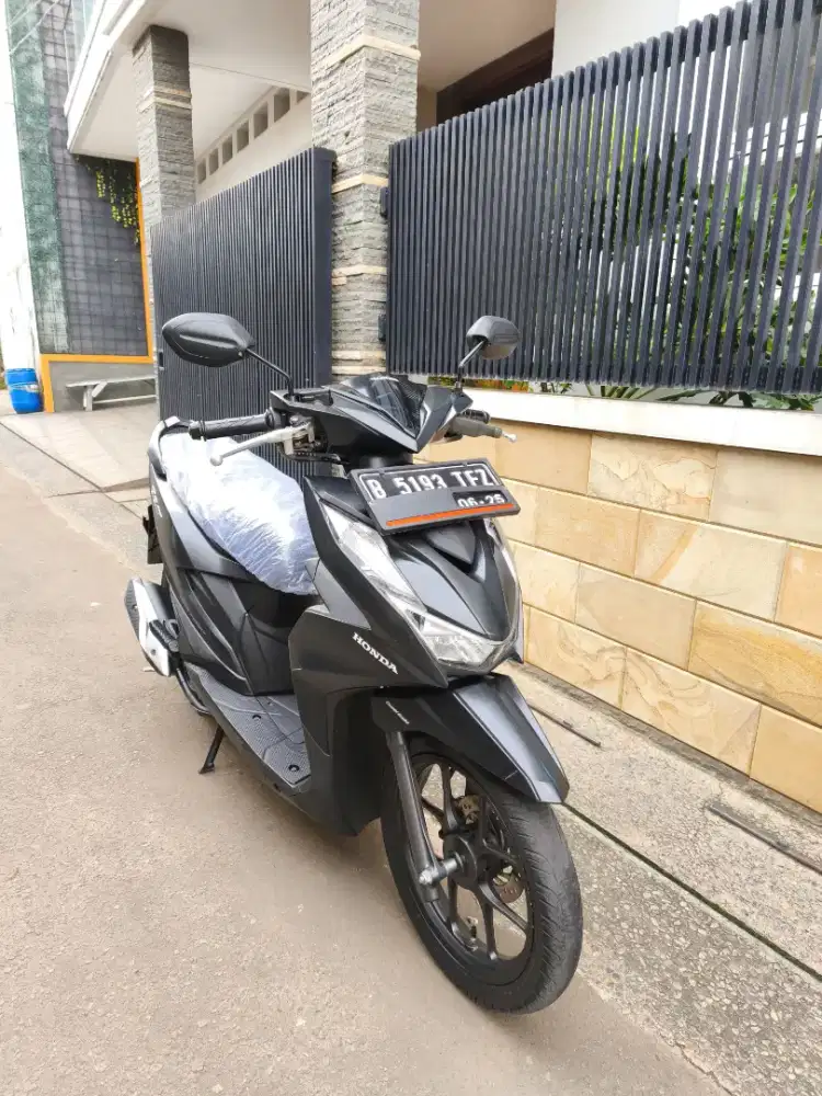Bissmillah dijual motor Honda beat deluxe 2020