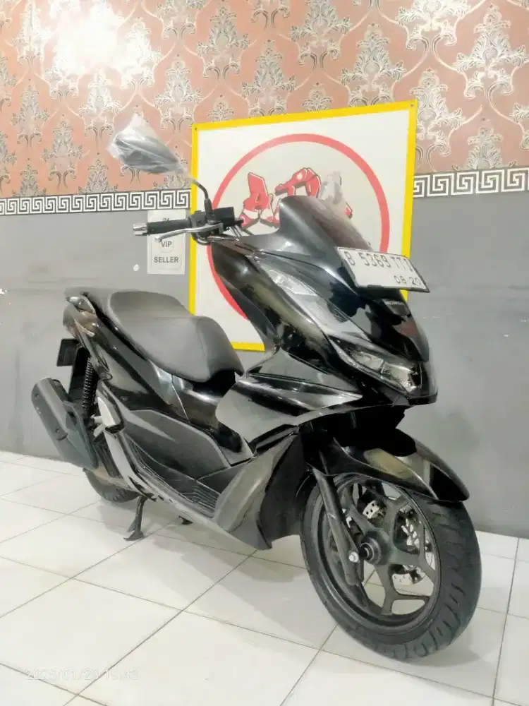 Honda PCX CBS Keyless Tahun 2024 KM.4000 Full Original