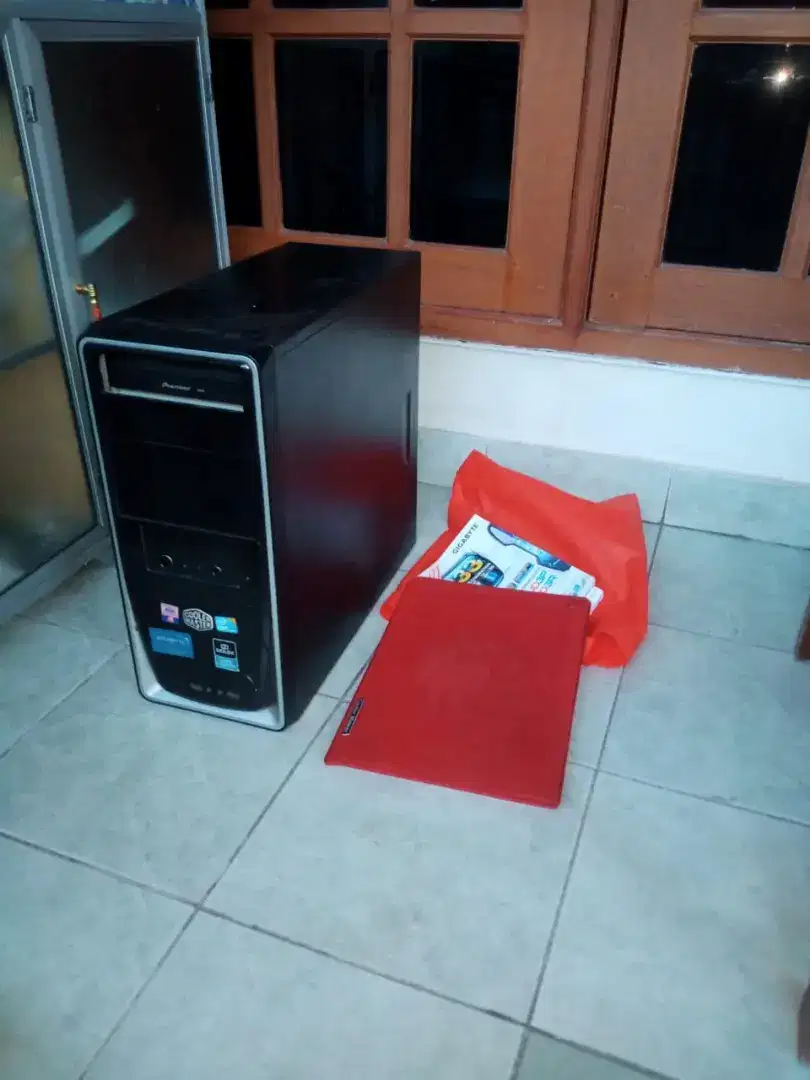 Menerima komputer bekas surabaya