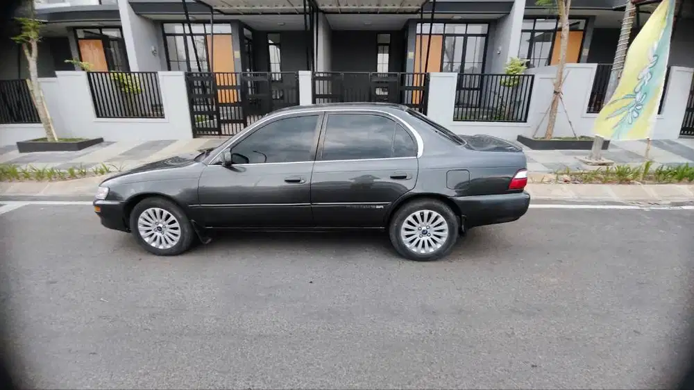 Great corolla 1.6 SEG Manual 1995