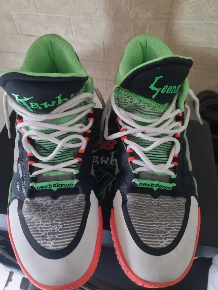 Sepatu Basket New Balance Kawhi 2. Size 42,5