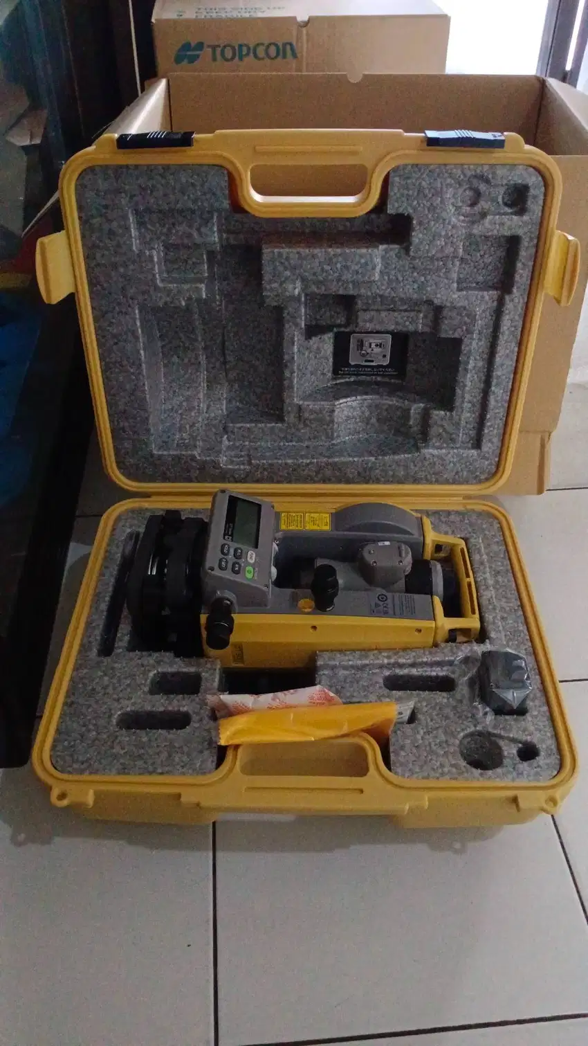 Theodolite DT 305L digital