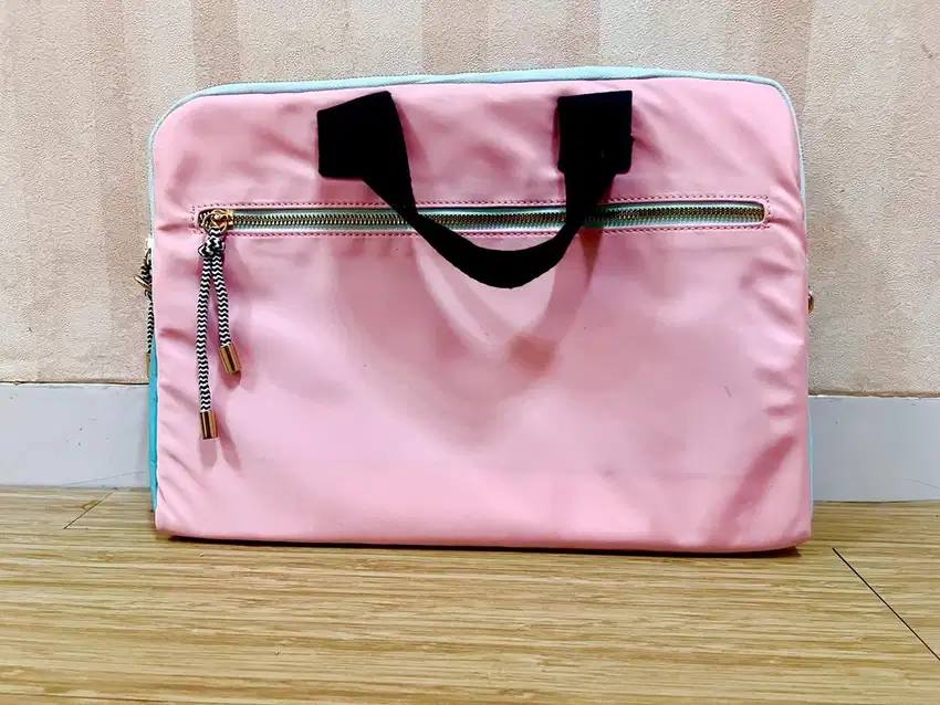 Tas Laptop Pay~Les- Baby Pink