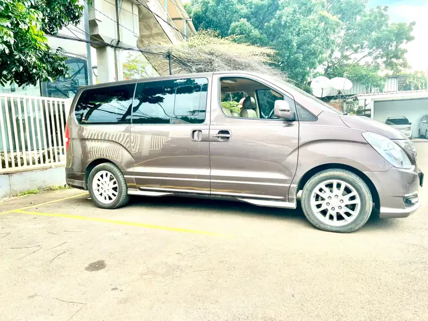 Hyundai H1 ROYALE 2017