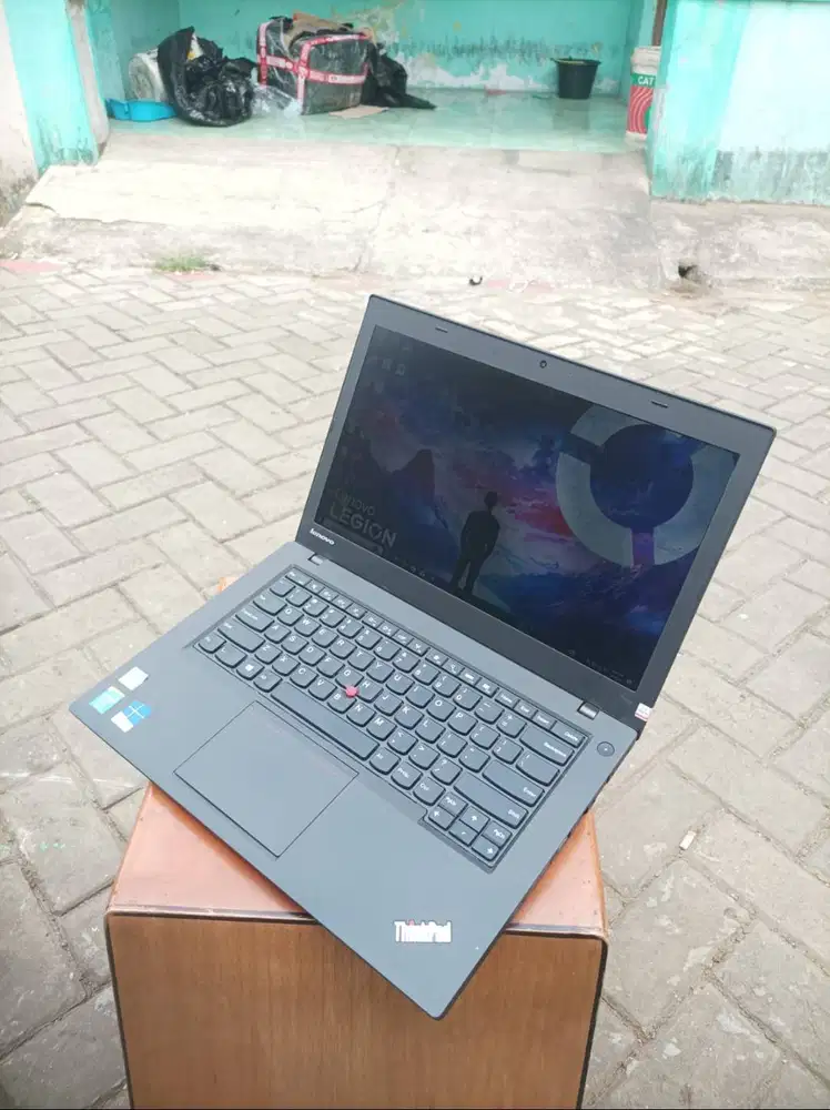 LENOVO THINKPAD T440P I5 GEN 4 RAM 8 SSD 128 SIAP PAKAI