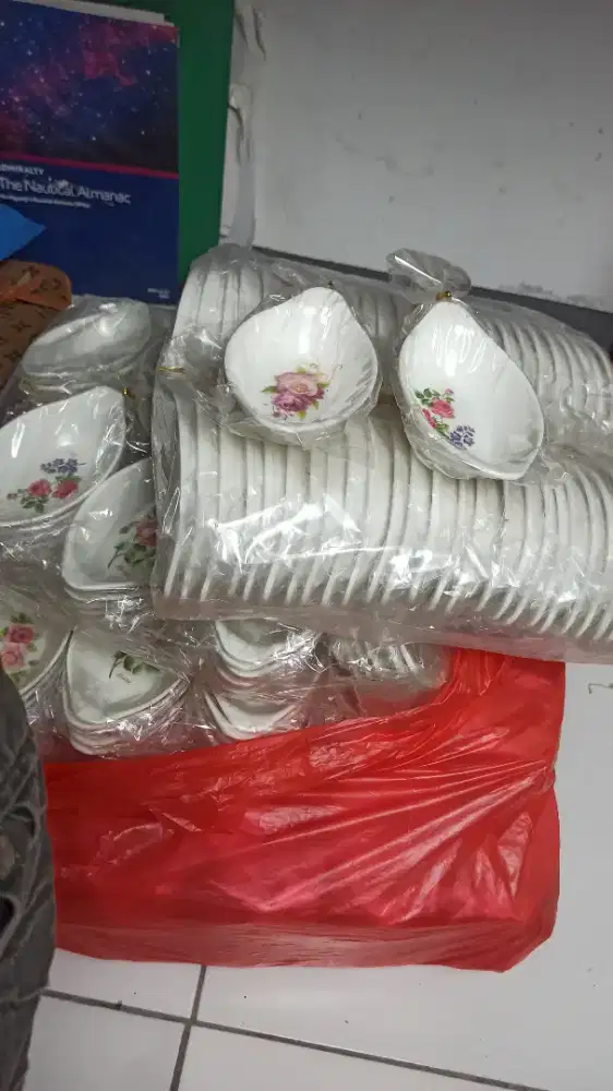 Aksesoris suvenir pernikahan, sunatan dll