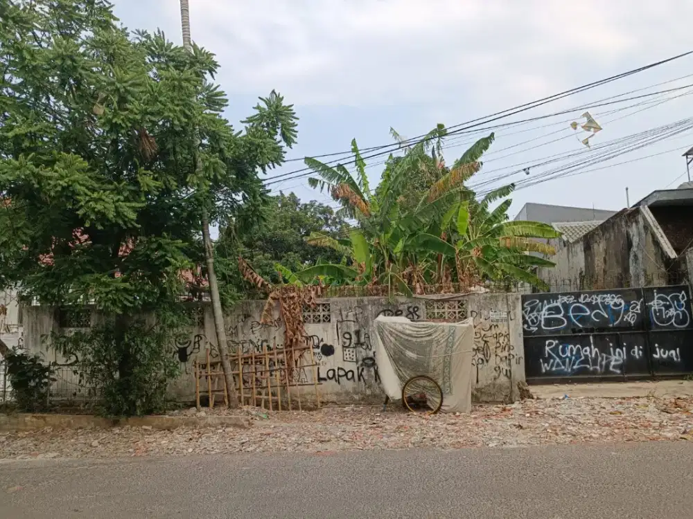 Di jual tanah kosong dan strategis