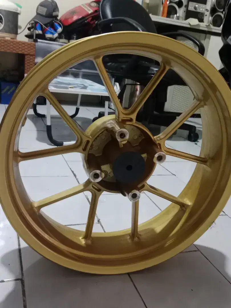 Pelek CBR belakang saja