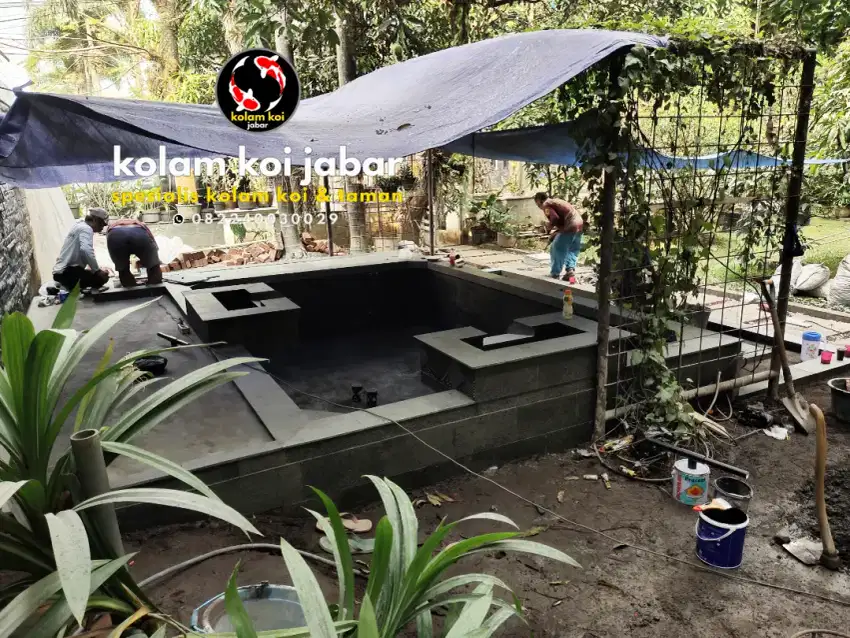 Kolam koi dan minimalis