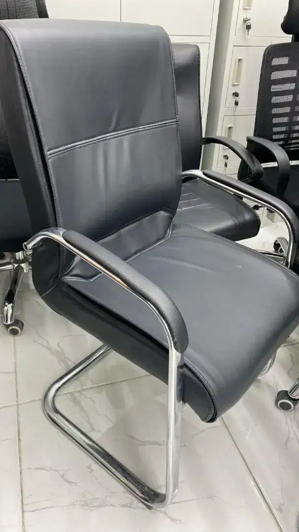 Kursi kantor manager